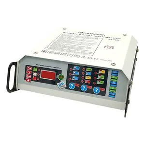 Инверторное зарядное устройство 12V, макс. ток 30A, 220V PROTESTER IPS-3001