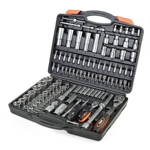 Набор инструментов универсальный 1/4"-1/2"DR 111 ед. MIOL 58-099